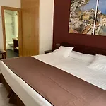 Hotel Galeon
