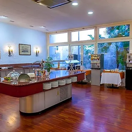 Galeon Hotel 3*